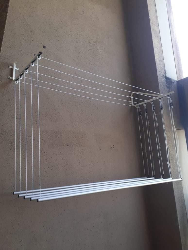 WALL MOUNTED PULLEY SYSTEMS – easy cloth dry systems